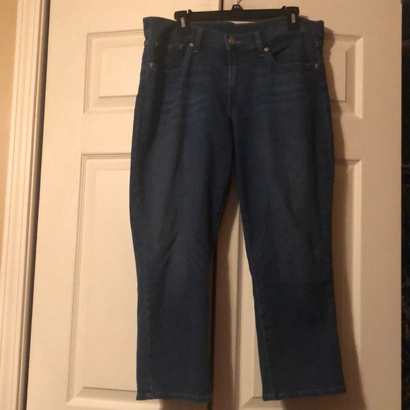 Levi's Denim - Levi Strauss size 31 Cropped  Stretch Jeans